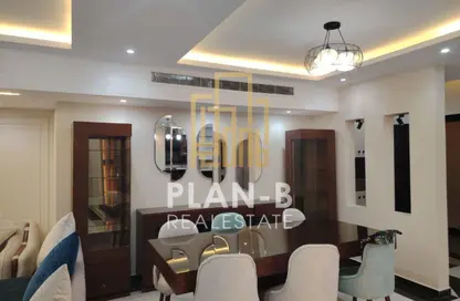 شقة - 3 غرف نوم - 3 حمامات للايجار في 6 ويست - بيفرلي هيلز - كمبوندات الشيخ زايد - الشيخ زايد - الجيزة