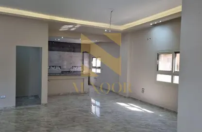 Duplex - 3 Bedrooms - 3 Bathrooms for rent in Street 13 - 13th District - Sheikh Zayed City - Giza