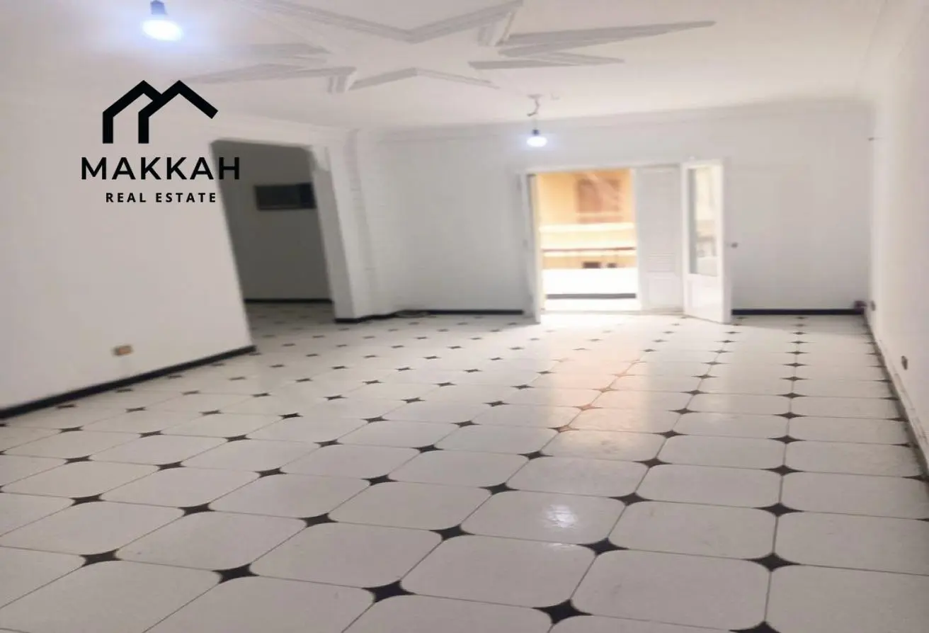 98818136 - Property Main Image