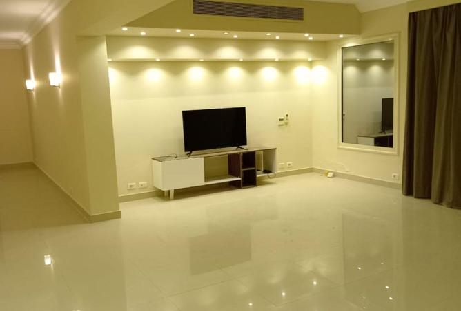 64129921 - Property Main Image