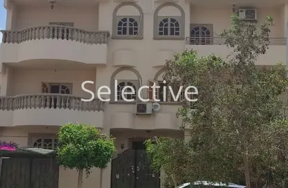 فيلا - 8 غرف نوم - 8 حمامات للبيع في شارع رقم 2 - الحي الثالث - التجمع الخامس - مدينة القاهرة الجديدة - القاهرة