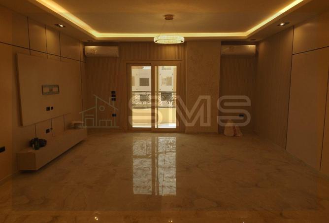 102061404 - Property Main Image