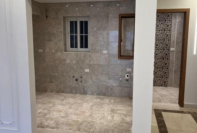83135669 - Property Image 2