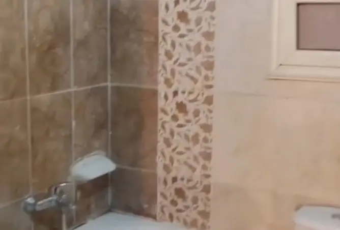 112429112 - Property Image 2