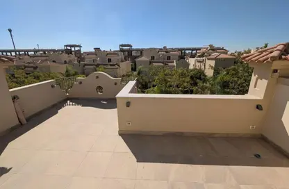 منزل مزدوج - 3 غرف نوم - 4 حمامات للبيع في الباتيو 5 ايست - الباتيو - كمبوندات الشروق - مدينة الشروق - القاهرة