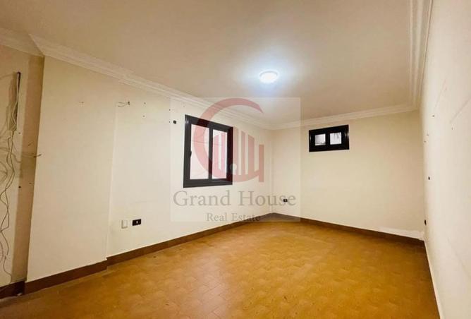 52460669 - Property Image 3