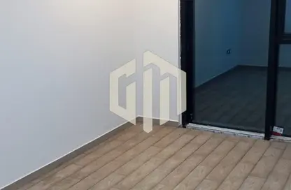 Office Space - 1 Bedroom - 1 Bathroom for rent in Hyde Park Business District Mall - South Teseen St. - The 5th Settlement - New Cairo City - Cairo