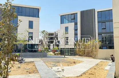 Office Space - 2 Bedrooms - 1 Bathroom for sale in Mountain View iCity - 5th Settlement Compounds - The 5th Settlement - New Cairo City - Cairo