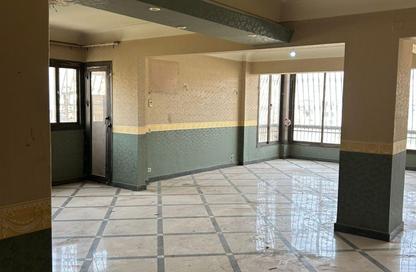 Apartment - 3 Bedrooms - 2 Bathrooms for sale in Dr Michel Bakhoum St. - Dokki - Giza