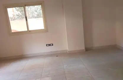 مساحات مكتبية - 3 غرف نوم - 2 حمامات للايجار في شارع 20 - الحي الثاني - التجمع الخامس - مدينة القاهرة الجديدة - القاهرة