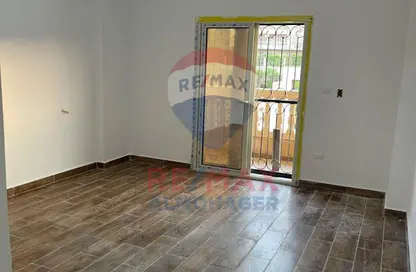 دوبلكس - 5 غرف نوم - 5 حمامات للايجار في المنطقة السياحية الرابعة - المنطقة السياحية - الحي المتميز - مدينة 6 أكتوبر - الجيزة