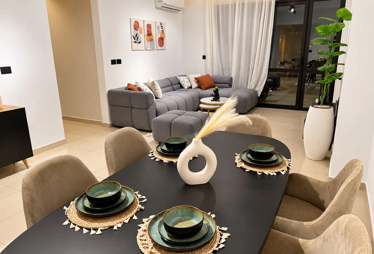112976412 - Property Main Image