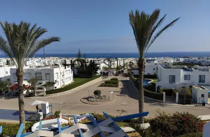 شاليه - 3 غرف نوم - 2 حمامات للبيع في ماونتن فيو راس الحكمة - راس الحكمة - الساحل الشمالي