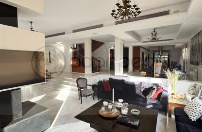 Villa - 6 Bedrooms - 7 Bathrooms for sale in Katameya Residence - The 1st Settlement - New Cairo City - Cairo