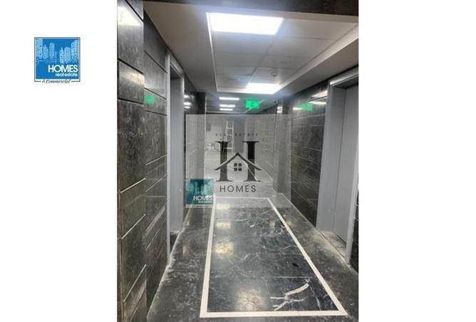 102633081 - Property Image 2