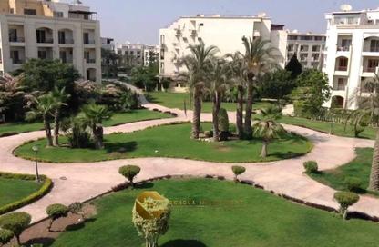 Apartment - 3 Bedrooms - 2 Bathrooms for sale in Hadayek Al Mohandessin - 4th District - Sheikh Zayed City - Giza