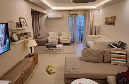 Apartment - 3 Bedrooms - 2 Bathrooms for sale in Hadayek Al Mohandessin - 4th District - Sheikh Zayed City - Giza