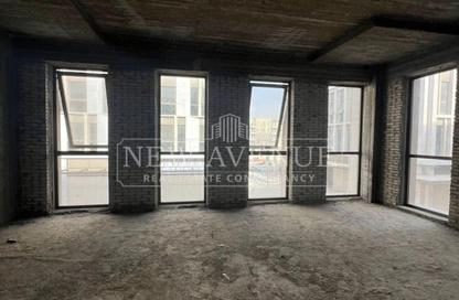 Office Space - Studio - 1 Bathroom for sale in Mivida - 5th Settlement Compounds - The 5th Settlement - New Cairo City - Cairo Office Space - Studio - 1 Bathroom for sale in Mivida - 5th Settlement Compounds - The 5th Settlement - New Cairo City - Cairo
