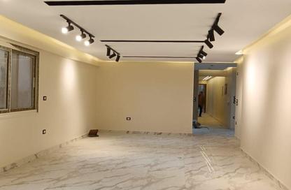 Apartment - 3 Bedrooms - 2 Bathrooms for sale in Safeer Square - Almazah - Heliopolis - Masr El Gedida - Cairo