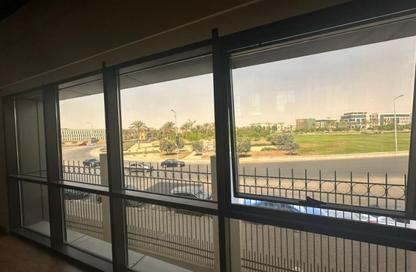 مساحات مكتبية - 2 غرف نوم - 2 حمامات للبيع في قطامية ديونز - كمبوندات القطامية - القطامية - مدينة القاهرة الجديدة - القاهرة