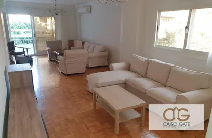 شقة - 3 غرف نوم - 3 حمامات للايجار في شارع محمد مظهر - الزمالك - القاهرة