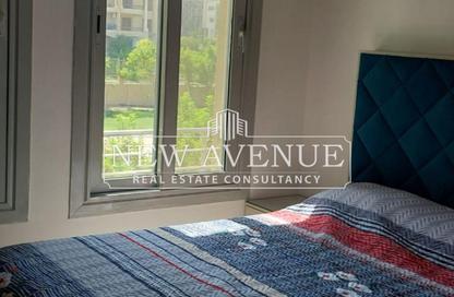 Apartment - 2 Bedrooms - 2 Bathrooms for sale in Palm Hills Village Gate - South Investors Area - New Cairo City - Cairo