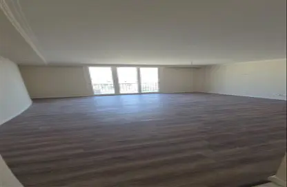 شقة - 3 غرف نوم - 3 حمامات للايجار في بيراميد هيلز 2 - طريق مصر اسكندرية الصحراوي - مدينة 6 أكتوبر - الجيزة