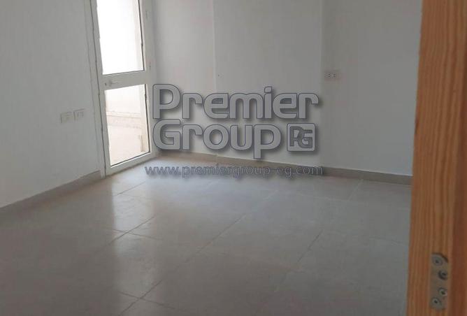 8705090 - Property Image 2