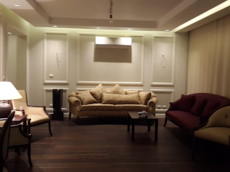 3BR Duplex | Garden | Eastown thumbnail