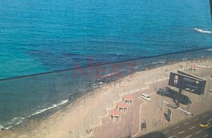 Apartment - 3 Bedrooms - 2 Bathrooms for sale in Al Geish Road - Camp Chezar - Hay Wasat - Alexandria