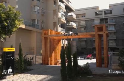 Apartment - 3 Bedrooms - 3 Bathrooms for sale in Mountain View iCity - 5th Settlement Compounds - The 5th Settlement - New Cairo City - Cairo