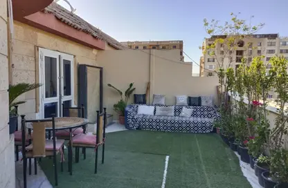 Penthouse - 3 Bedrooms - 2 Bathrooms for sale in 7th Sector - Zahraa El Maadi - Hay El Maadi - Cairo
