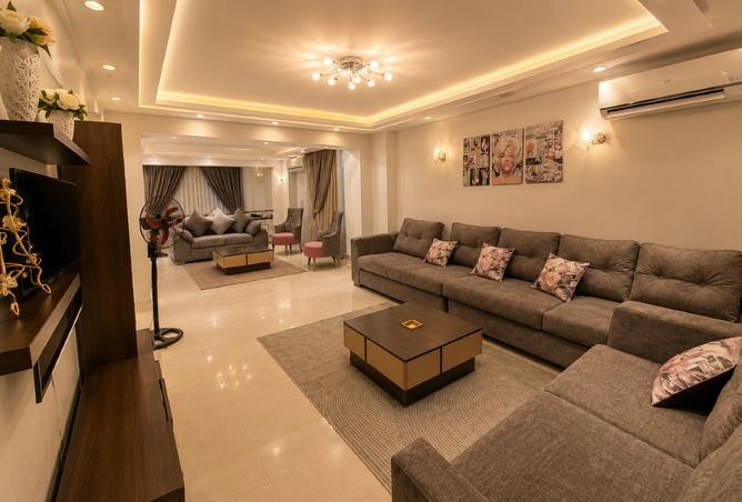 99102087 - Property Main Image