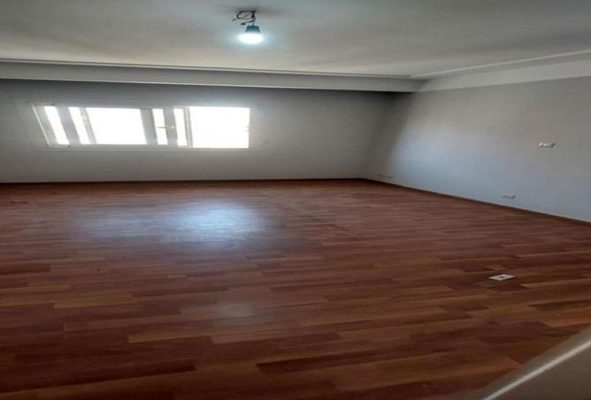 8480526 - Property Image 3