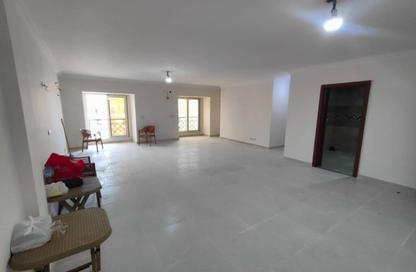 شقة - 2 - 2 للايجار في صوارى - كمبوندات الاسكندرية - الاسكندرية