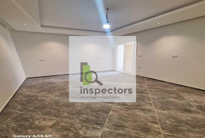 8621798 - Property Image 3