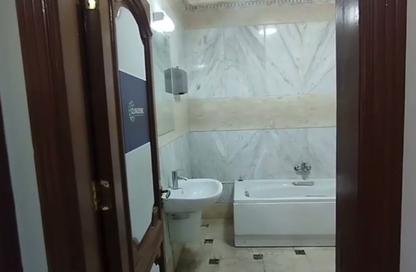 مساحات مكتبية - استوديو - 1 حمام للايجار في غرب ارابيلا - كمبوندات التجمع الخامس - التجمع الخامس - مدينة القاهرة الجديدة - القاهرة