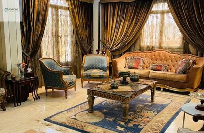 Apartment - 4 Bedrooms - 3 Bathrooms for rent in Area B - Ganoob El Acadimia - New Cairo City - Cairo