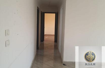 Apartment - 3 Bedrooms - 2 Bathrooms for sale in El Koronfel - The 5th Settlement - New Cairo City - Cairo