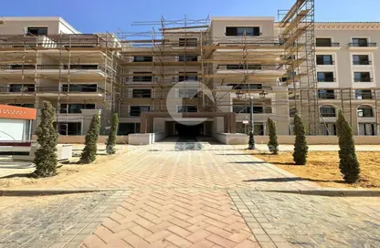 Apartment - 4 Bedrooms - 4 Bathrooms for sale in Village West - Sheikh Zayed Compounds - Sheikh Zayed City - Giza