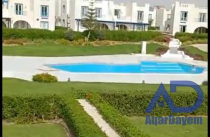 Chalet - 2 Bedrooms - 2 Bathrooms for sale in Mountain View - Ras Al Hekma - North Coast