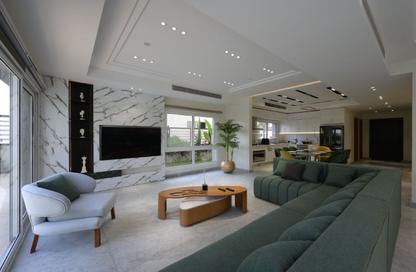 Villa - 5 - 5 for rent in Hyde Park - New Cairo City - Cairo