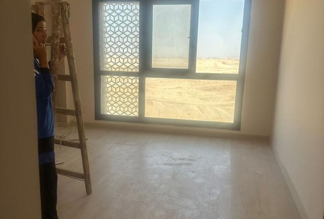 99120689 - Property Image 3