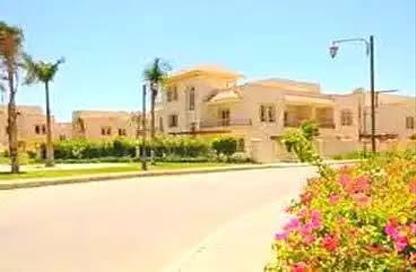 منزل مزدوج - 3 غرف نوم - 4 حمامات للايجار في جرينز - الحي السادس - الشيخ زايد - الجيزة