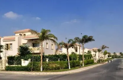 Twin House - 3 Bedrooms - 4 Bathrooms for rent in Greens - 6th District - Sheikh Zayed City - Giza
