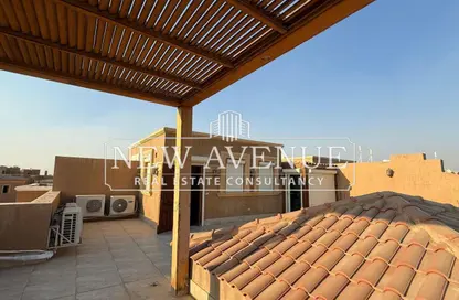 Villa - 3 Bedrooms - 3 Bathrooms for sale in La Nuova Vista - North Investors Area - New Cairo City - Cairo
