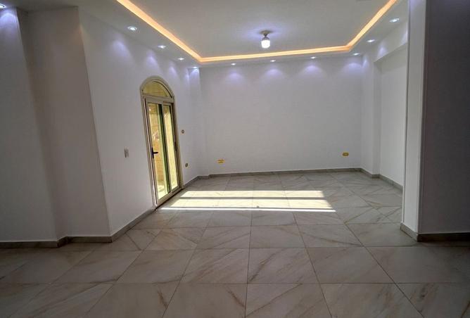 101772579 - Property Image 2