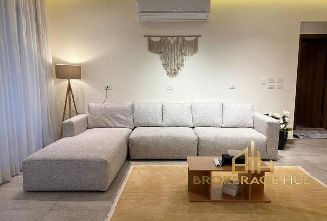 8586778 - Property Image 2