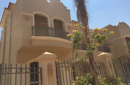 Twin House - 5 Bedrooms - 4 Bathrooms for sale in Al Patio 5 - El Patio - El Shorouk Compounds - Shorouk City - Cairo
