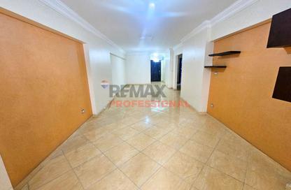 Apartment - 3 Bedrooms - 2 Bathrooms for sale in Ahmed Basha Turk St. - Fleming - Hay Sharq - Alexandria Apartment - 3 Bedrooms - 2 Bathrooms for sale in Ahmed Basha Turk St. - Fleming - Hay Sharq - Alexandria